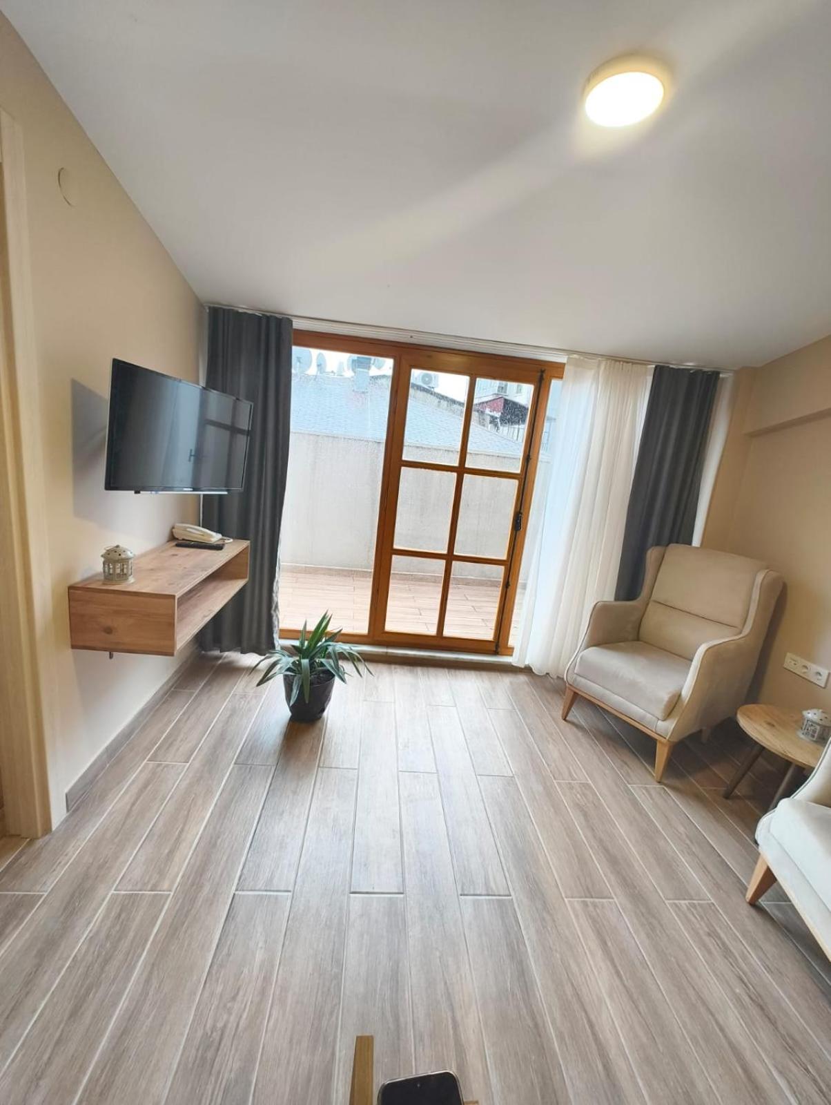 Majestik Hotel Stambuł Zewnętrze zdjęcie