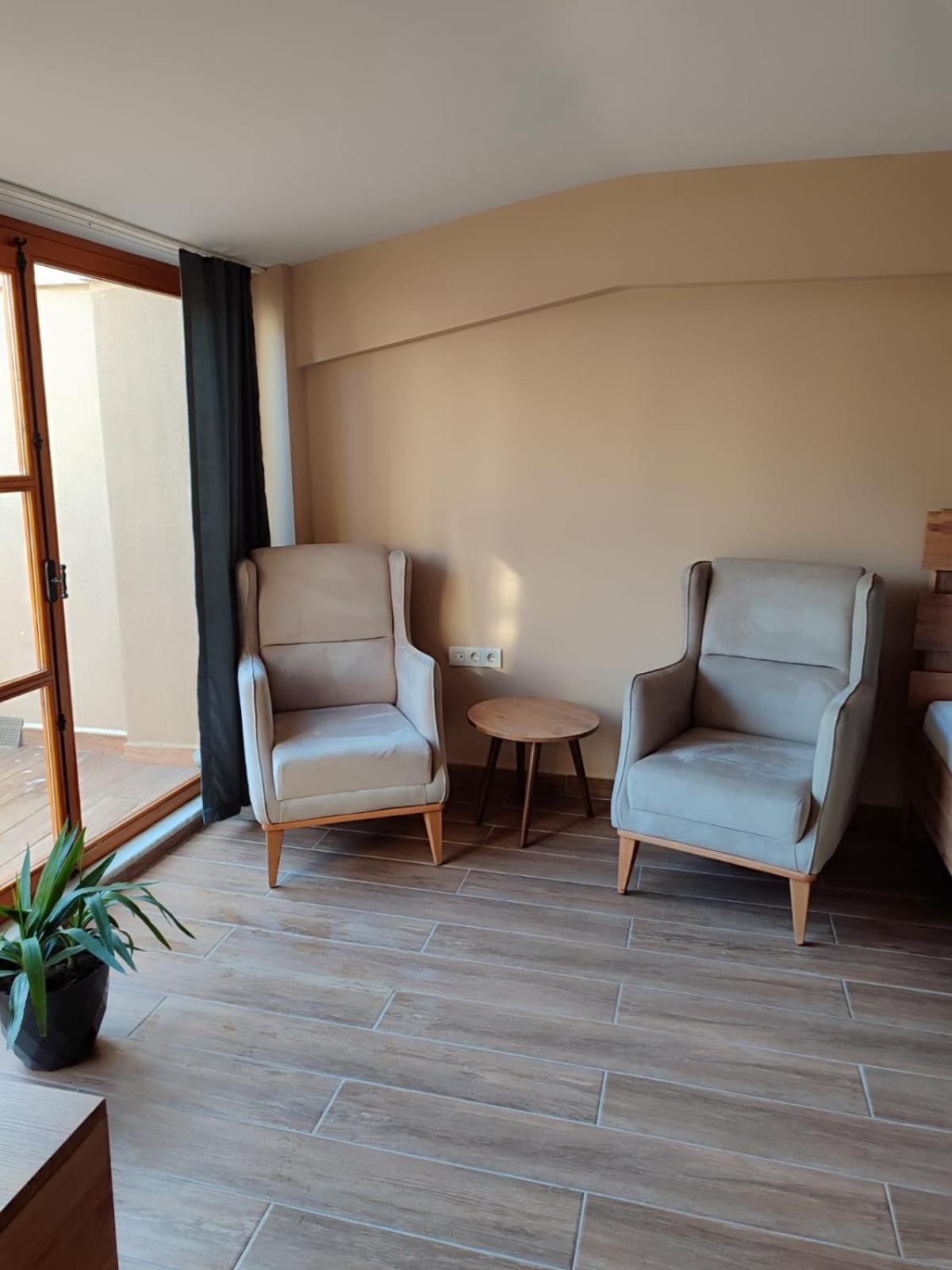 Majestik Hotel Stambuł Zewnętrze zdjęcie