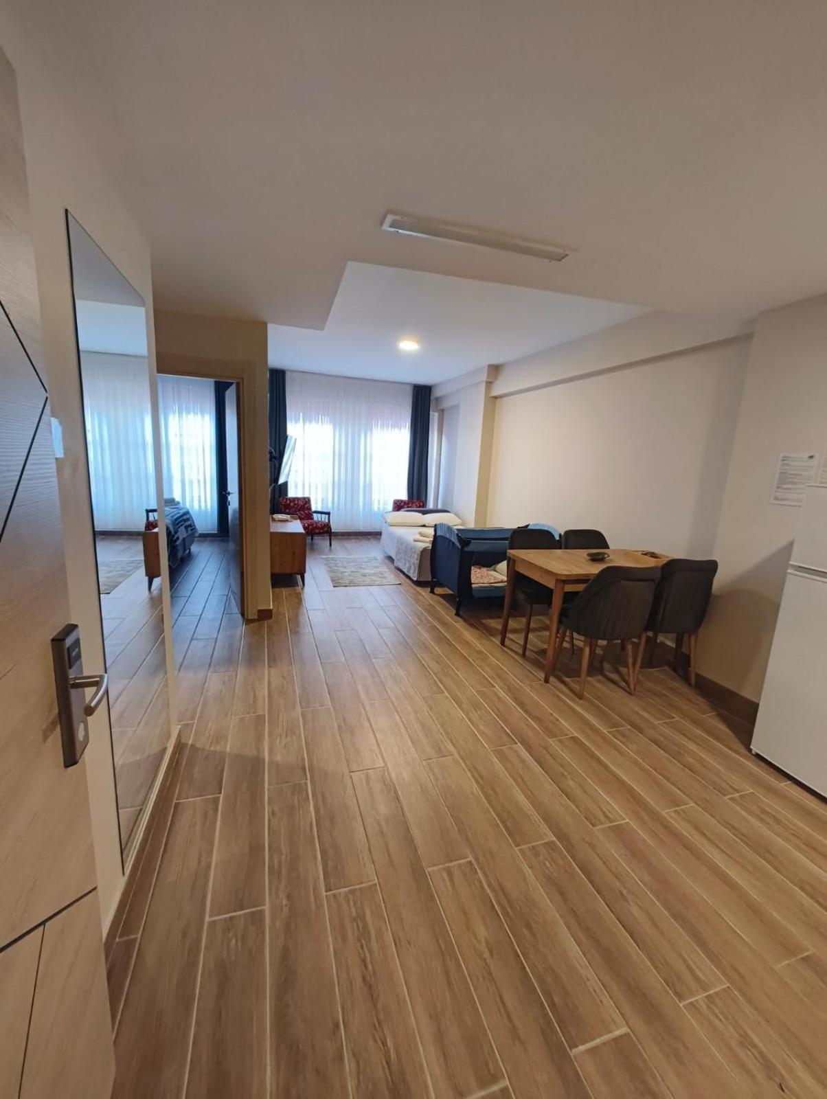 Majestik Hotel Stambuł Zewnętrze zdjęcie