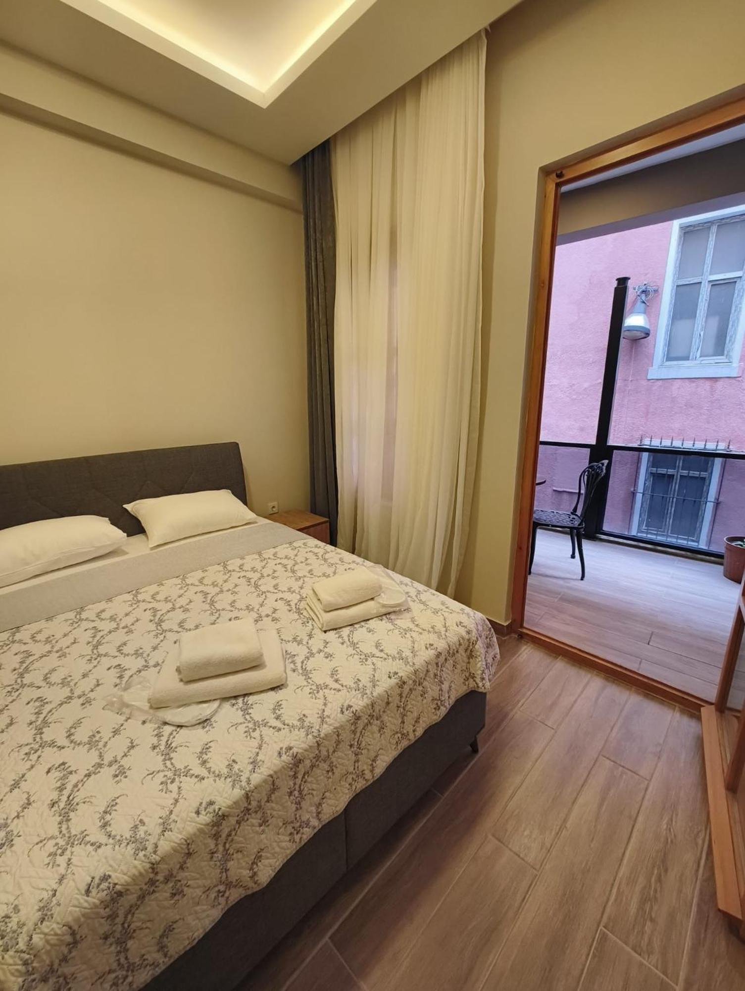 Majestik Hotel Stambuł Zewnętrze zdjęcie